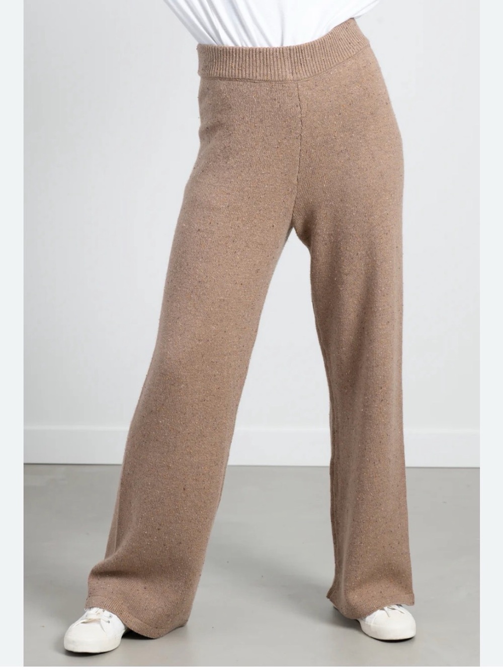 Paper label JULIUS WIDE-LEG knit LOUNGE PANT